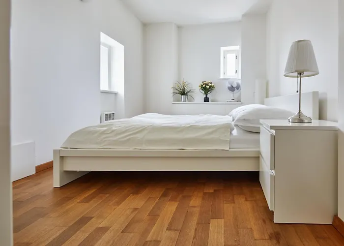 Apartment Days - Loft With Relax Zone Near Vltava River In New Town *