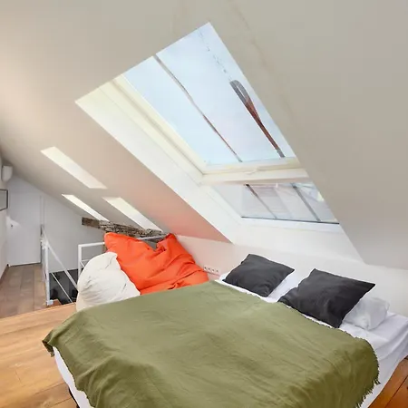 Days - Loft With Relax Zone Near Vltava River In New Town * Prag